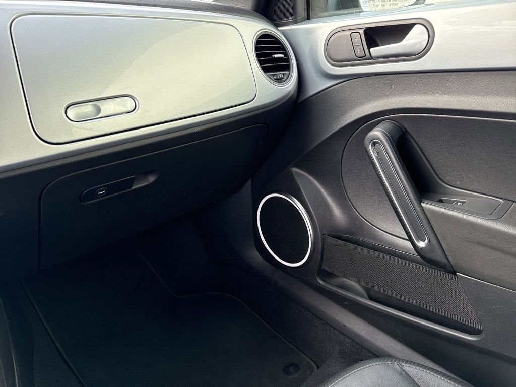 Used 2016 Volkswagen Beetle 1.8T S image 22