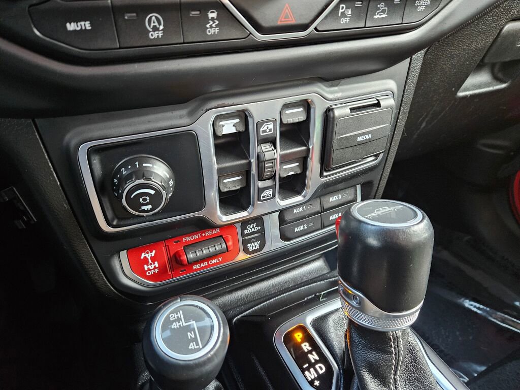 Used 2020 Jeep Gladiator Rubicon image 23