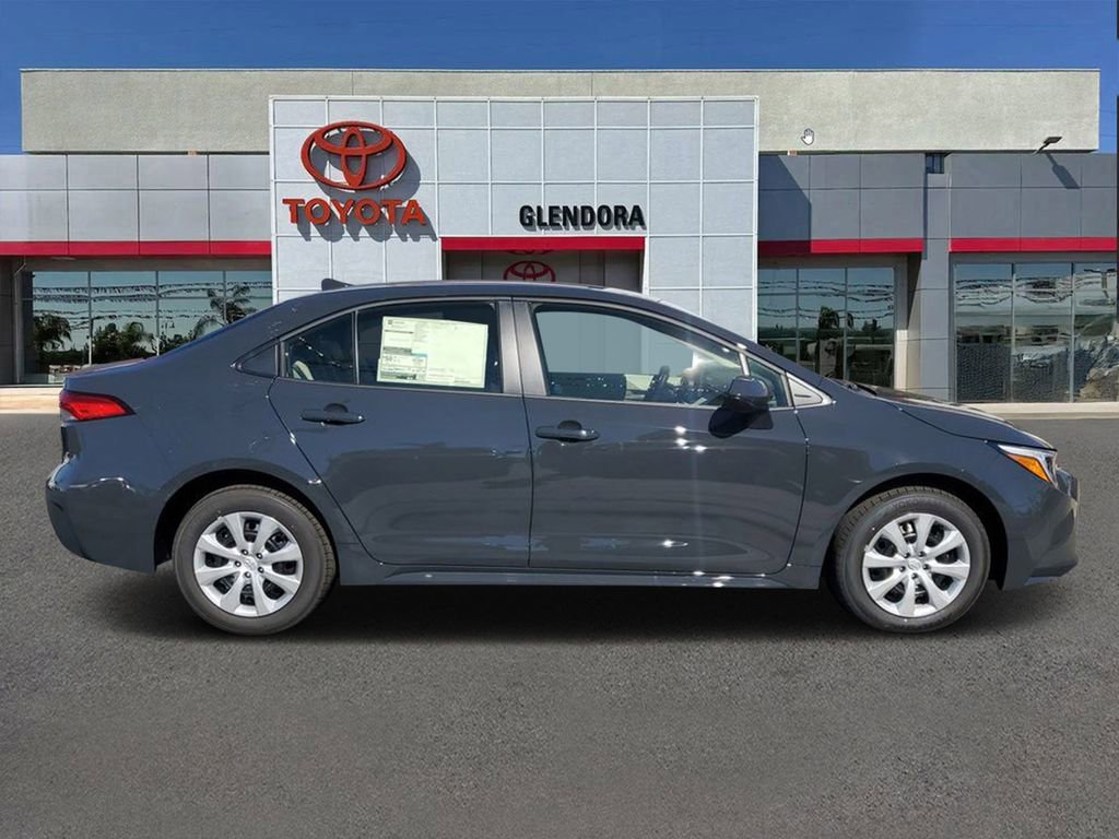 New 2026 Toyota Corolla LE FWD image 2