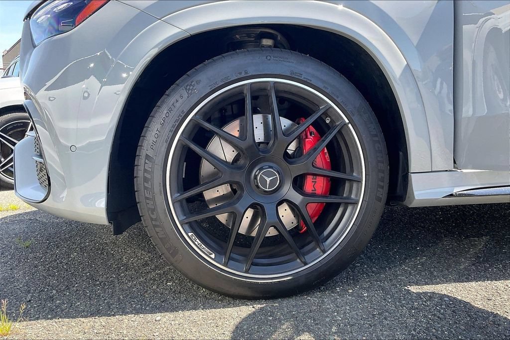 New 2026 Mercedes-Benz GLE 63 AMG S image 12