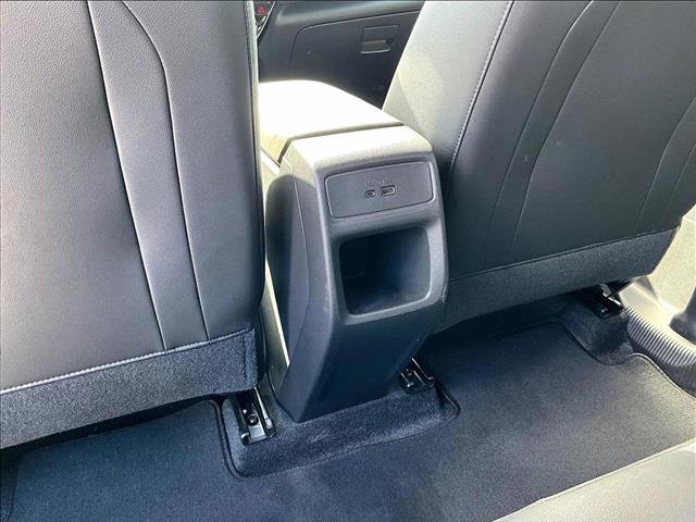 Certified 2025 Chevrolet Trax LT w/ Driver Confidence Package image 25