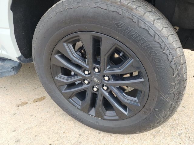 Used 2024 Ford F150 Lariat w/ Equipment Group 502A High image 13