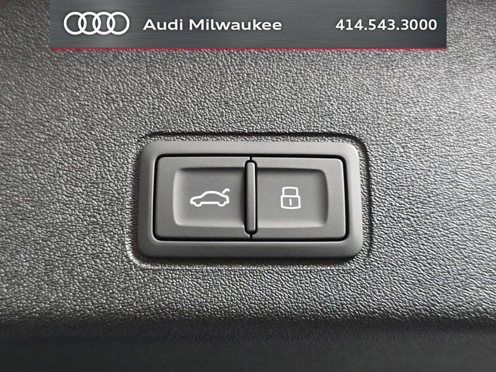 New 2026 Audi Q3 quattro 2.0T AWD/4WD image 10