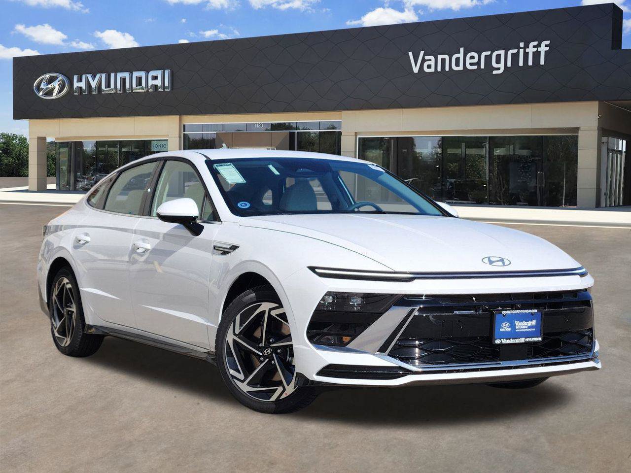 New 2026 Hyundai Sonata SEL FWD image 1