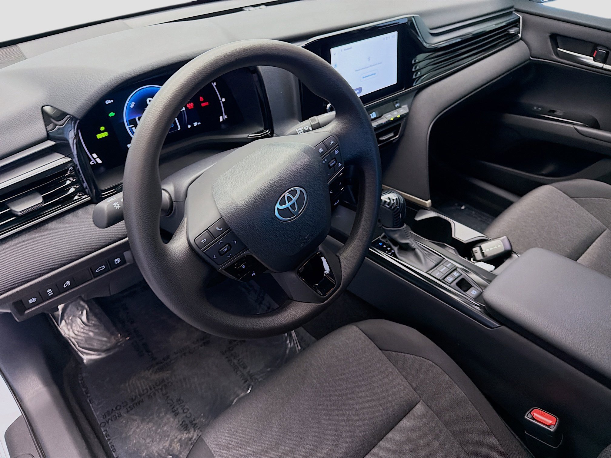 Used 2026 Toyota Camry LE w/ Convenience Package image 7