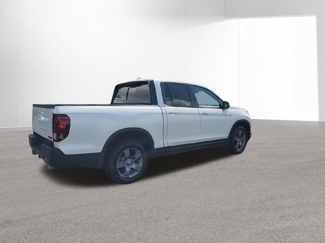 Used 2024 Honda Ridgeline TrailSport image 9