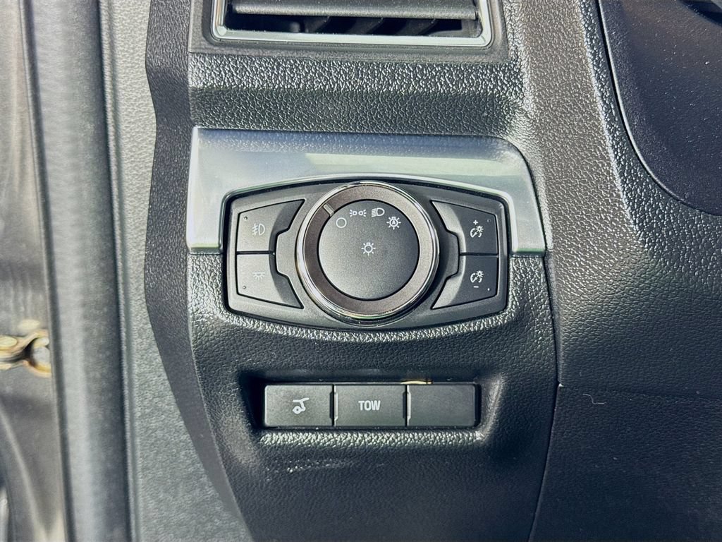 Used 2019 Ford Explorer Sport AWD/4WD image 21