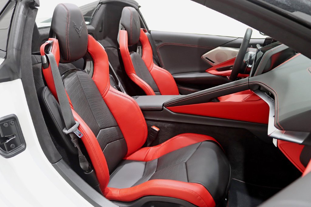 Used 2027 Chevrolet Corvette Grand Sport RWD image 32