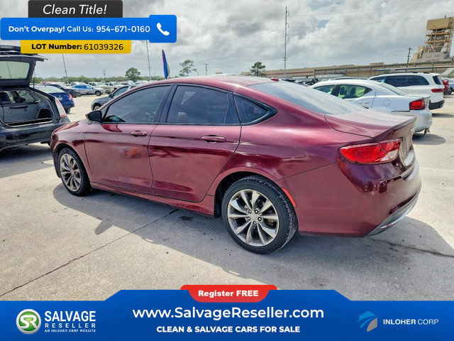 Used 2015 Chrysler 200 S FWD image 3