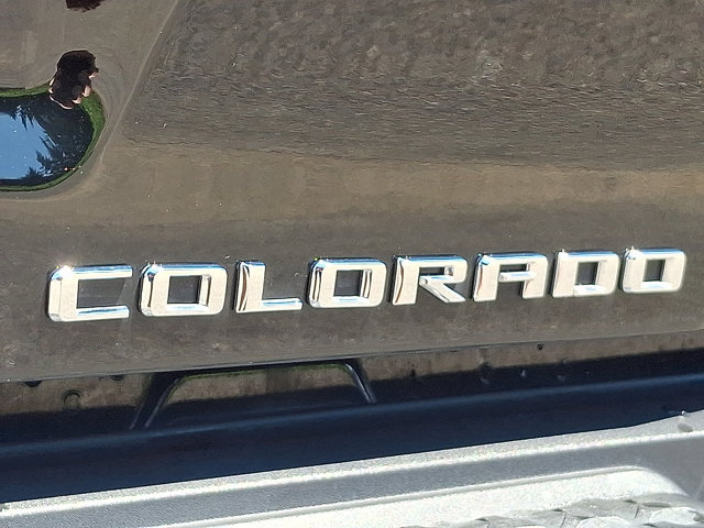 Used 2024 Chevrolet Colorado Trail Boss AWD/4WD image 30