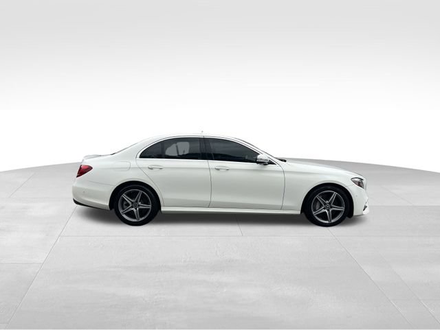 Used 2018 Mercedes-Benz E 400 4MATIC Sedan image 6