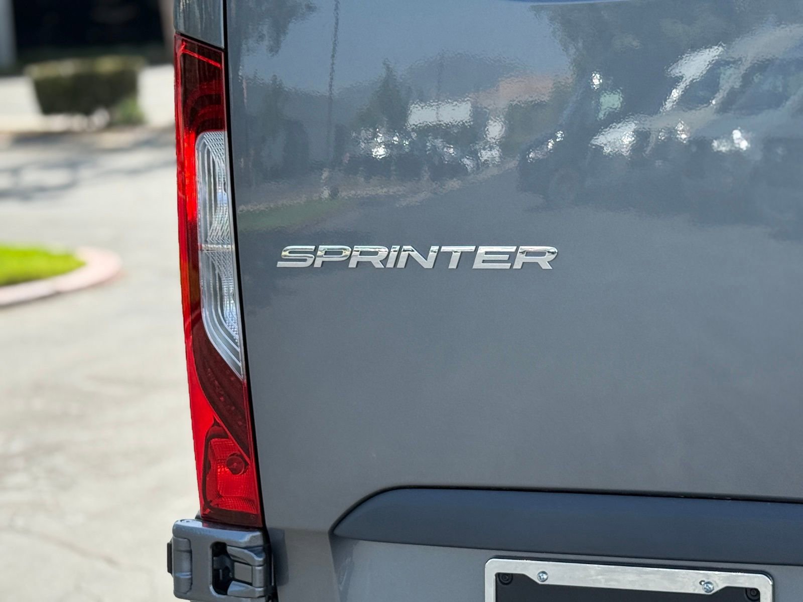 New 2025 Mercedes-Benz Sprinter 2500 image 10