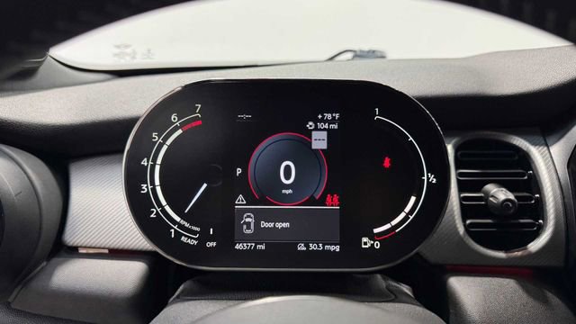 Used 2022 MINI Cooper S image 26