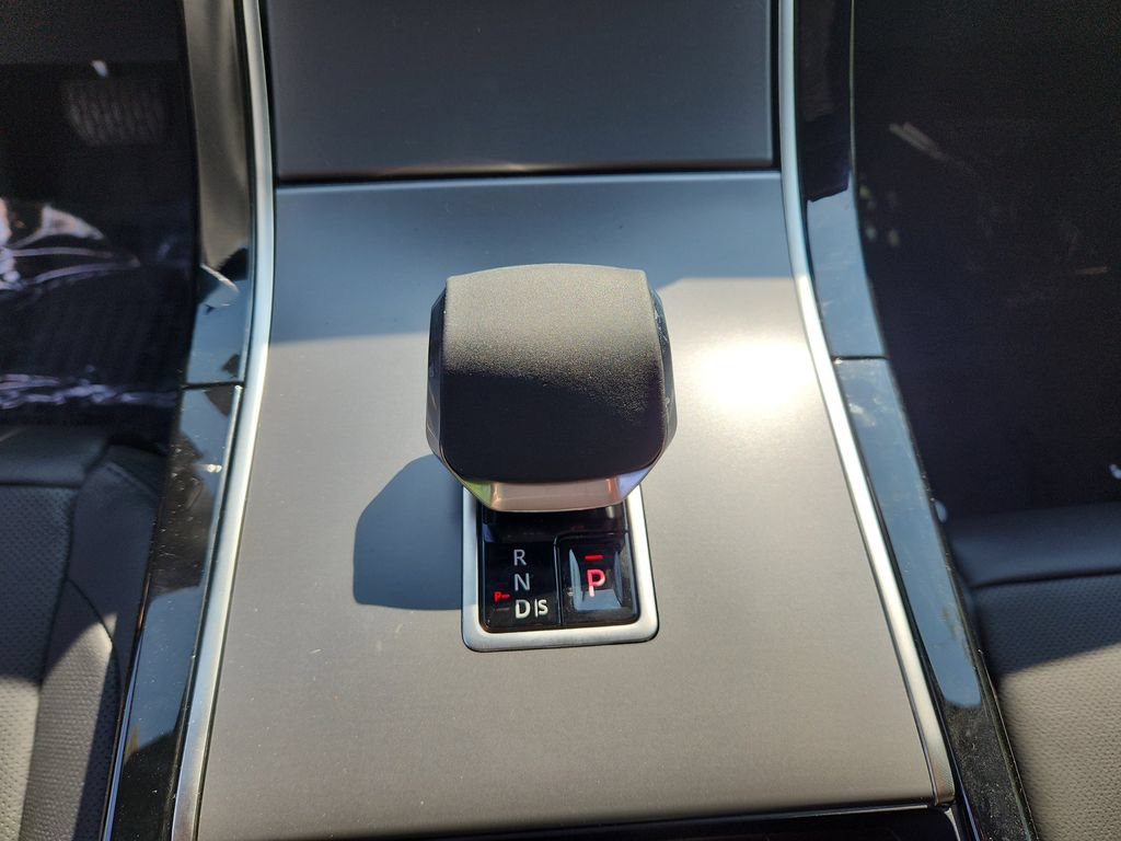 Certified 2026 Land Rover Range Rover Velar S AWD/4WD image 16