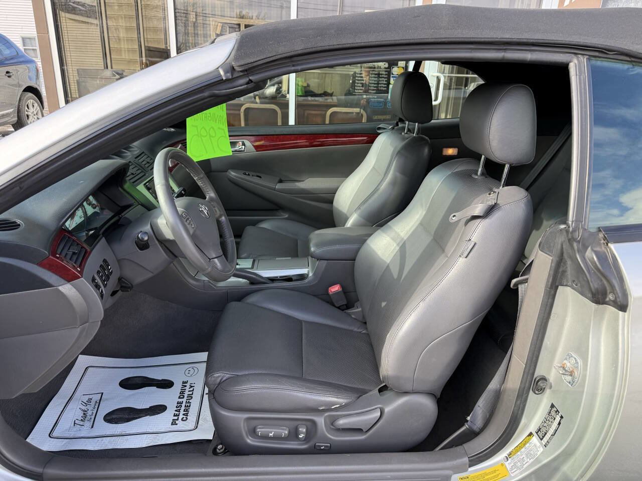 Used 2005 Toyota Solara SLE image 14