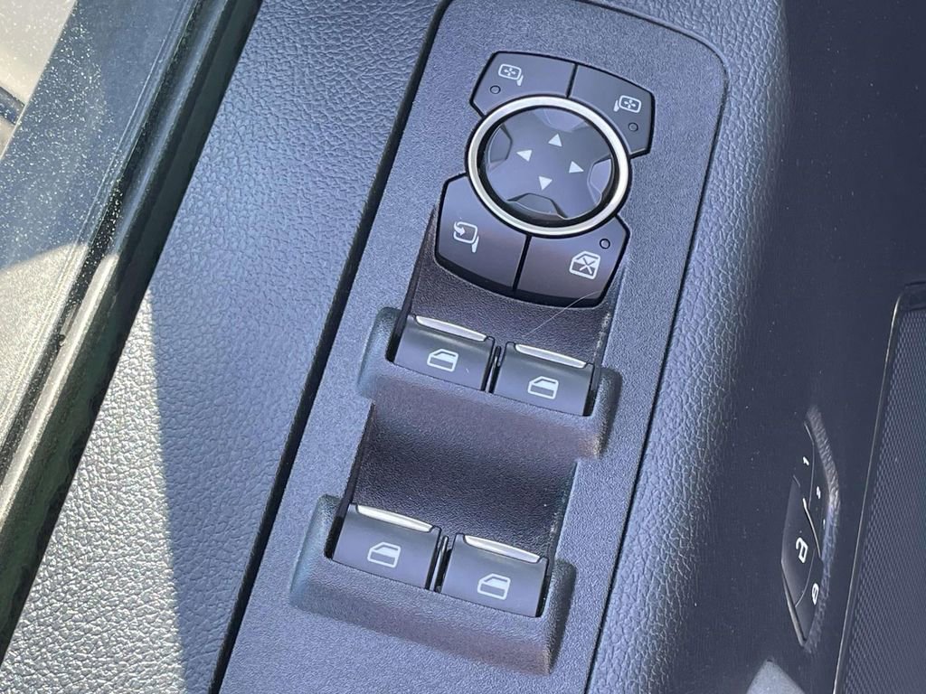 Used 2020 Ford F150 Raptor w/ Equipment Group 802A Luxury AWD/4WD image 6