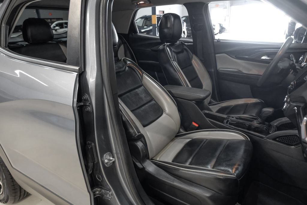 Used 2021 Chevrolet TrailBlazer LT w/ Sun and Liftgate Package FWD image 32