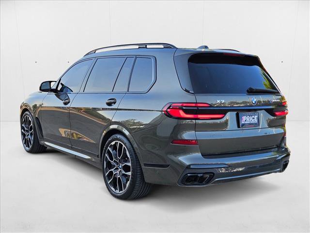 Used 2024 BMW X7 M60i w/ Climate Comfort Package image 8