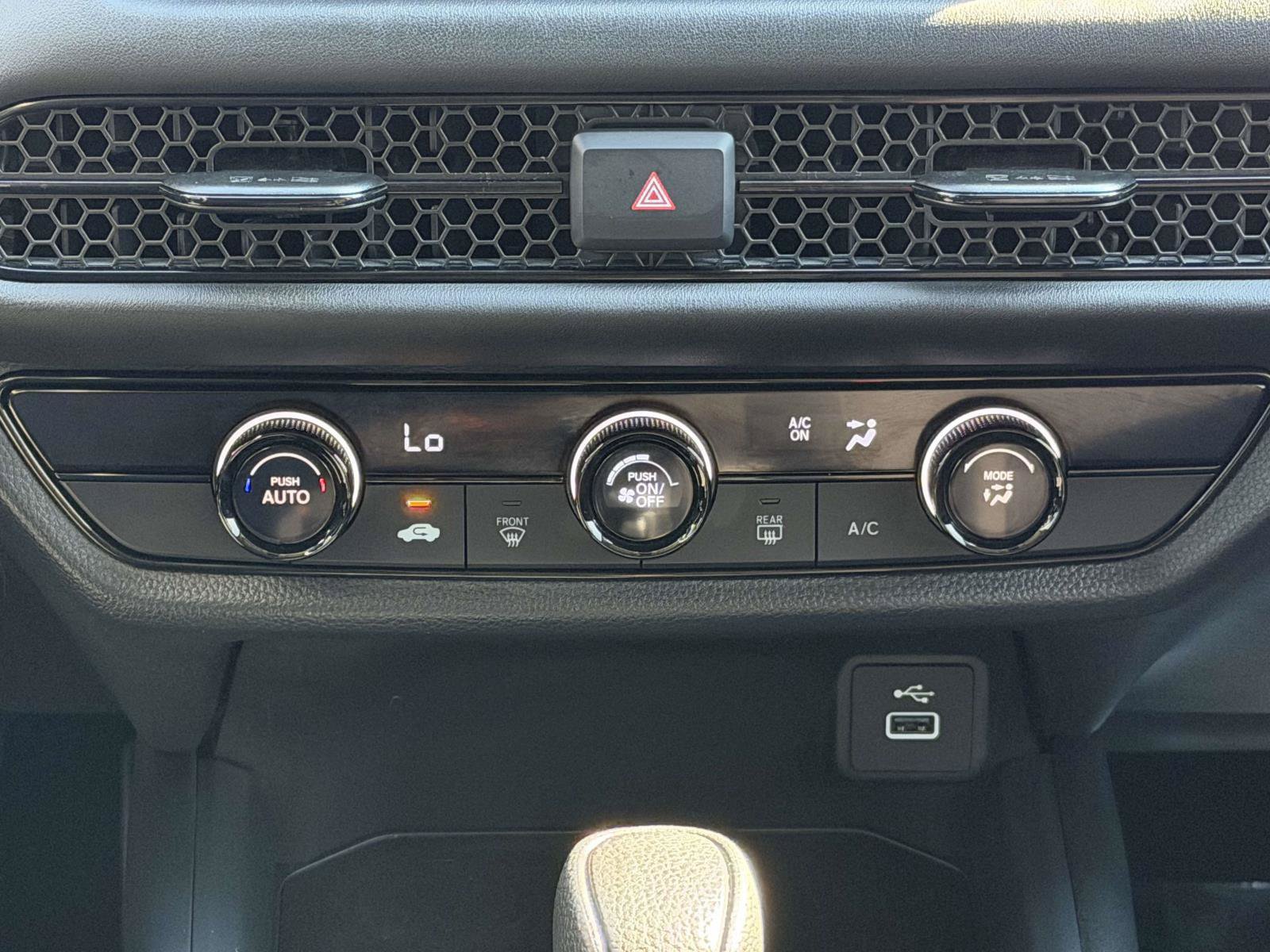 Certified 2025 Honda HR-V LX image 13