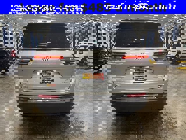 New 2025 Jeep Grand Cherokee L Limited w/ Trailer Tow Package image 6