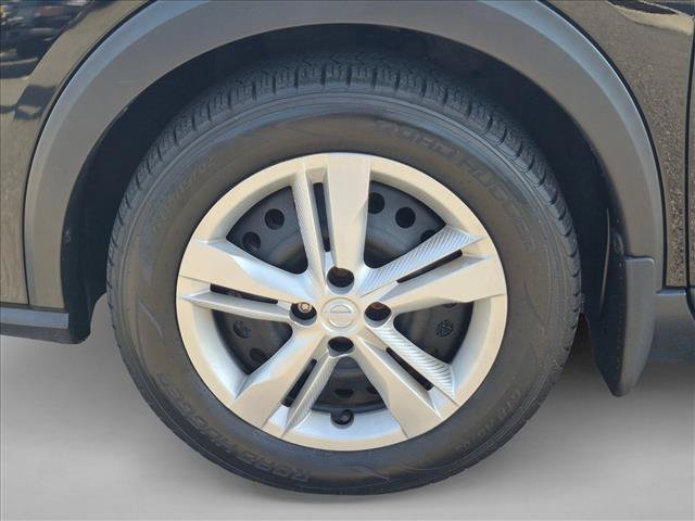 Used 2023 Nissan Kicks S FWD image 22