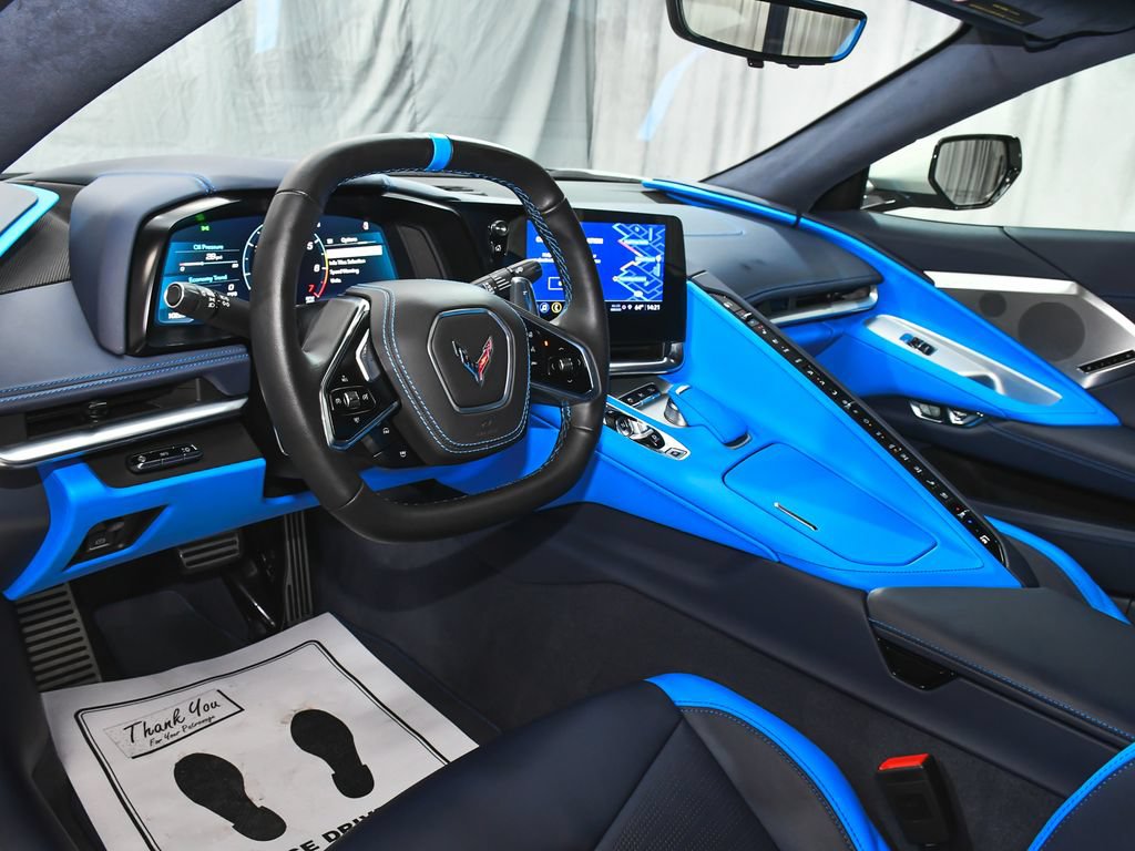 Used 2023 Chevrolet Corvette Stingray Premium Cpe w/ Body-Color Dual Roof Package RWD image 18