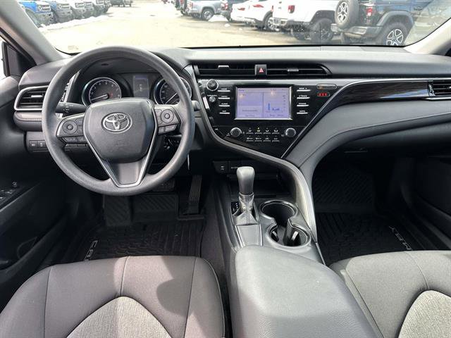 Used 2019 Toyota Camry LE FWD image 12