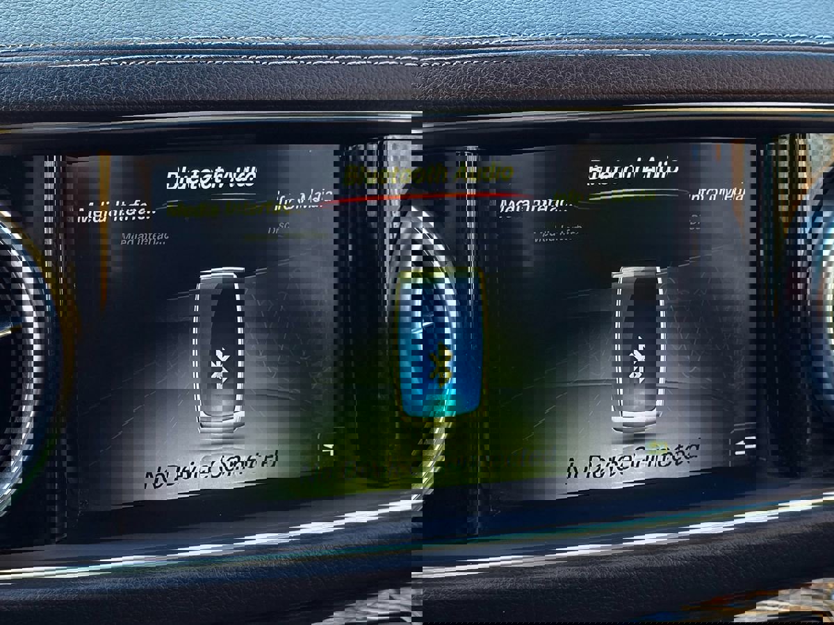 Used 2020 Mercedes-Benz SL 450 w/ Premium Package image 34