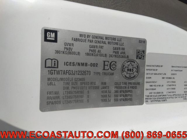 Used 2018 GMC Savana 2500 RWD image 10