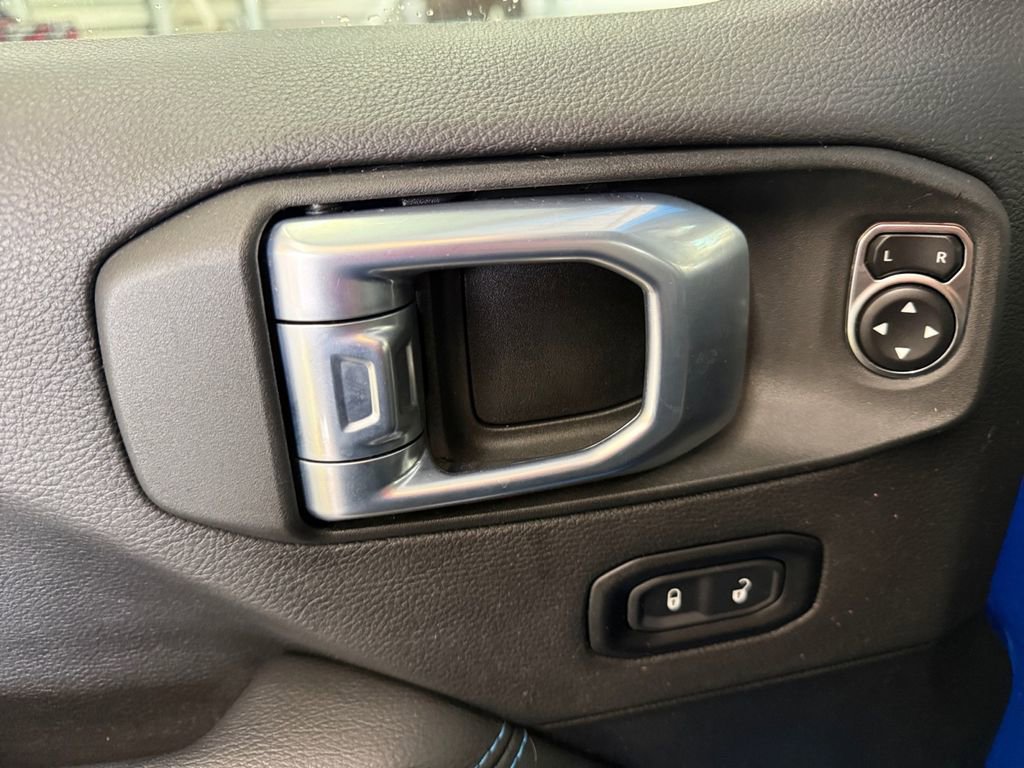 Used 2021 Jeep Wrangler Unlimited Rubicon 4xe w/ Steel Bumper Group image 13