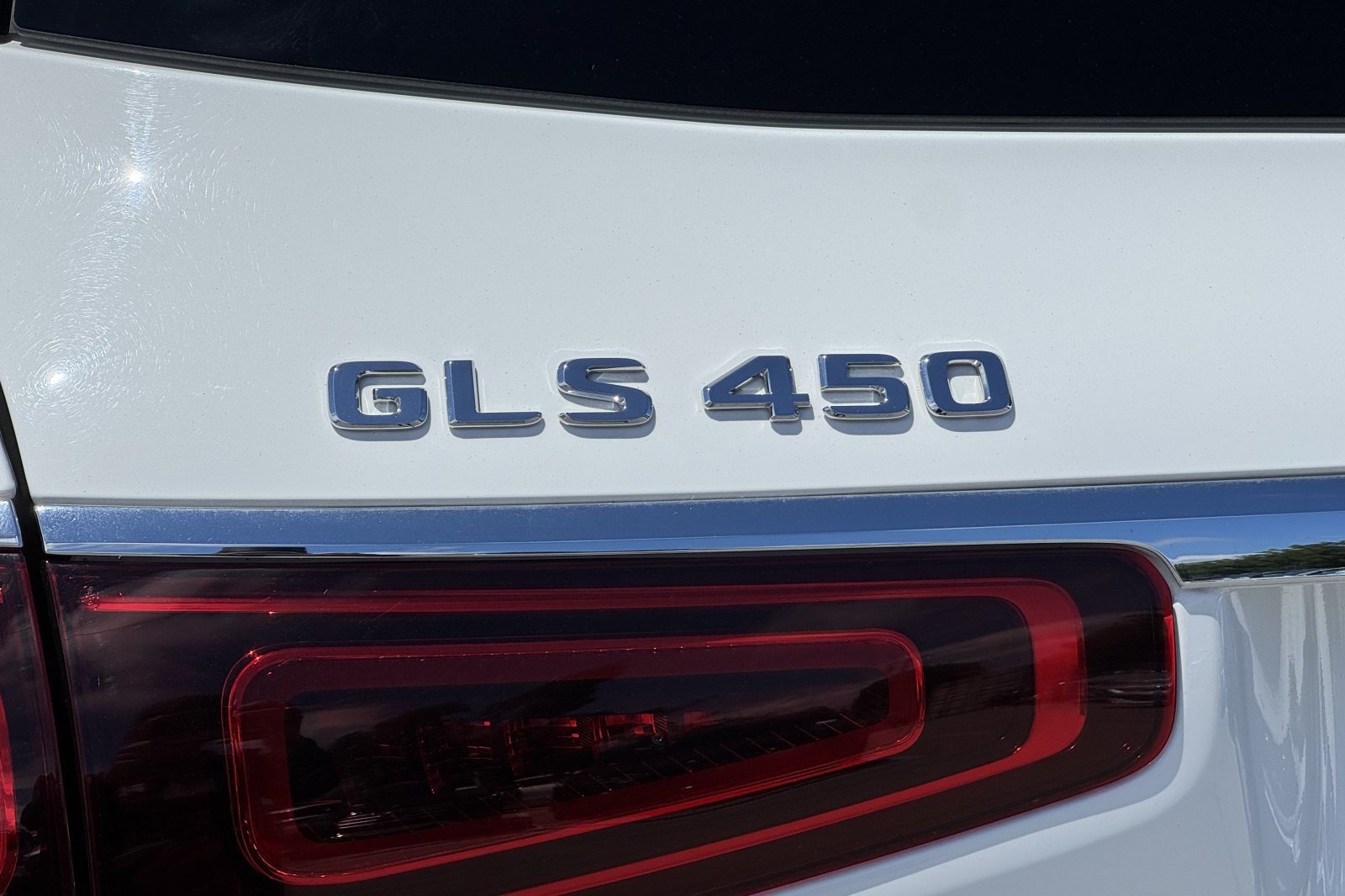 Used 2020 Mercedes-Benz GLS 450 4MATIC image 31