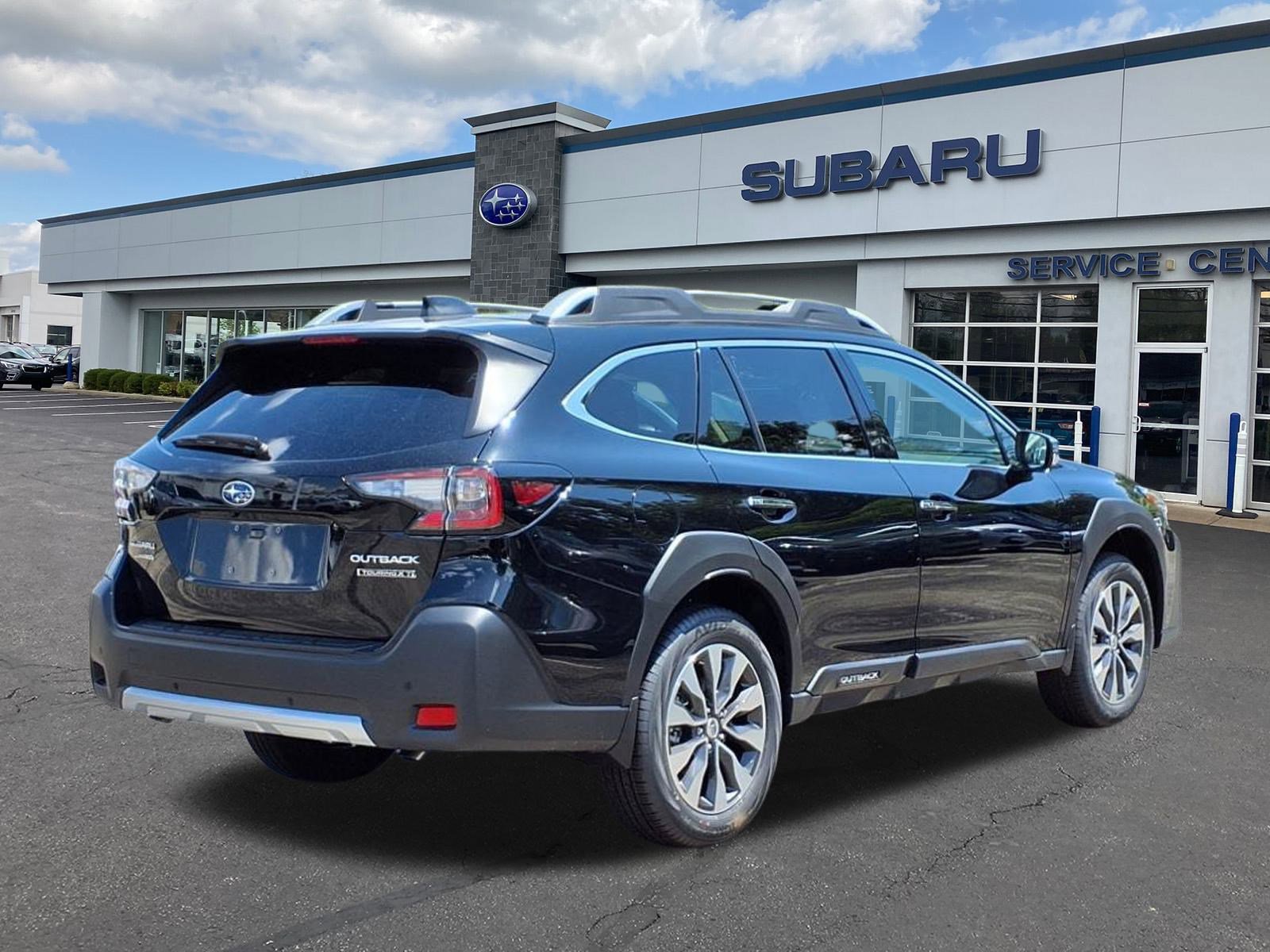 New 2025 Subaru Outback Touring XT image 7