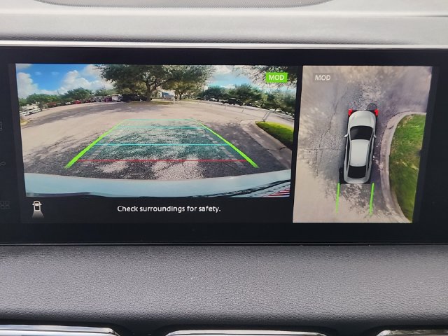 New 2027 Nissan Sentra SR w/ SR Premium Package FWD image 17