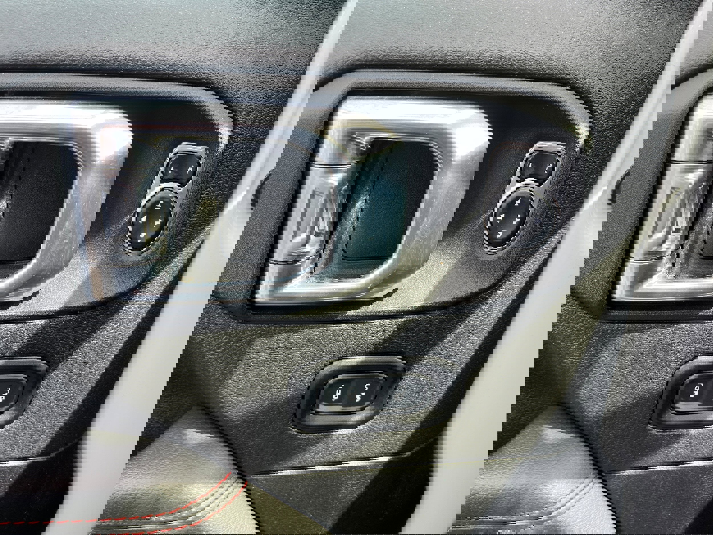 Used 2021 Jeep Wrangler Unlimited Rubicon image 21