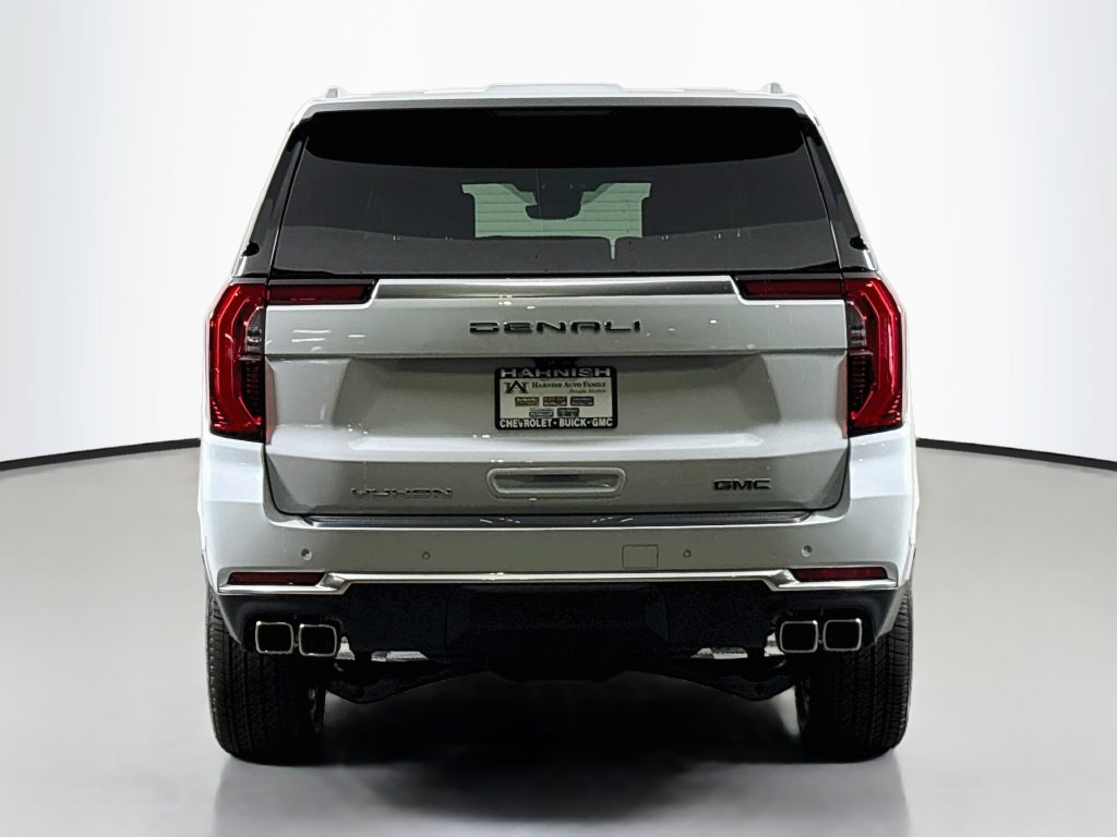New 2026 GMC Yukon XL Denali w/ Denali Reserve Package AWD/4WD image 6