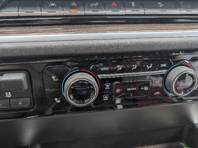 Used 2022 Chevrolet Silverado 1500 RST AWD/4WD image 15