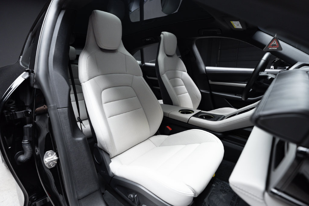 Used 2024 Porsche Taycan 4S w/ Premium Package AWD/4WD image 35