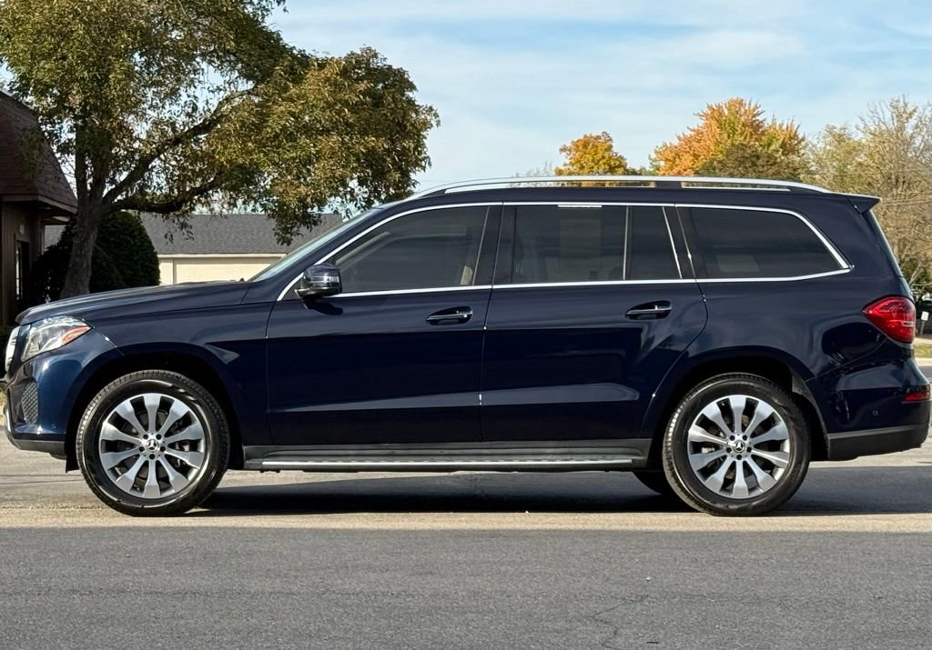 Used 2019 Mercedes-Benz GLS 450 4MATIC image 2