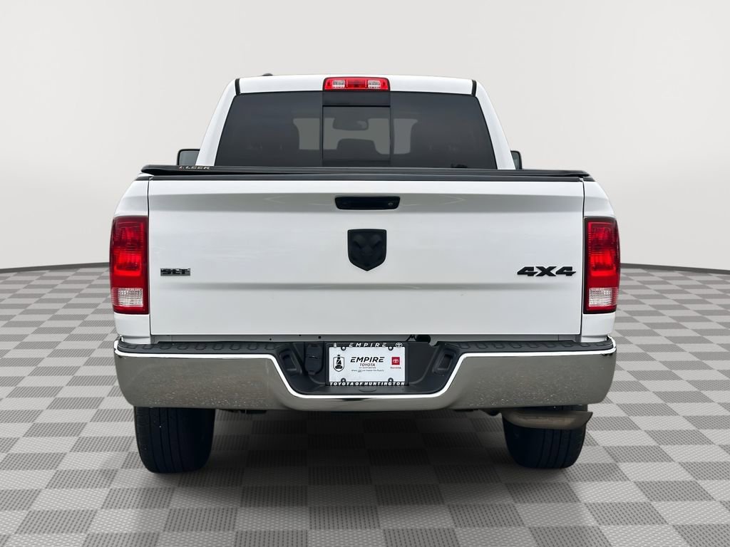 Used 2016 RAM 1500 Classic SLT image 4