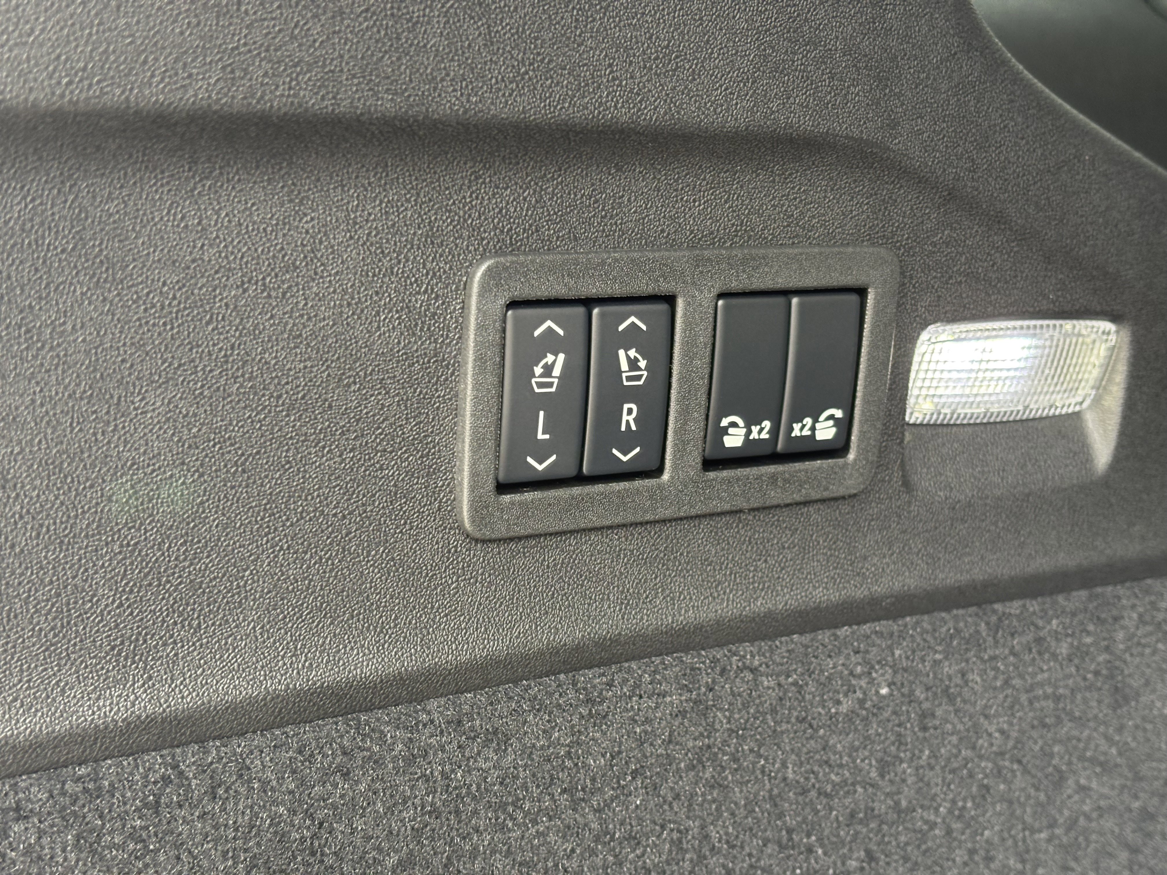 New 2026 Cadillac Escalade IQL Sport 1 image 10