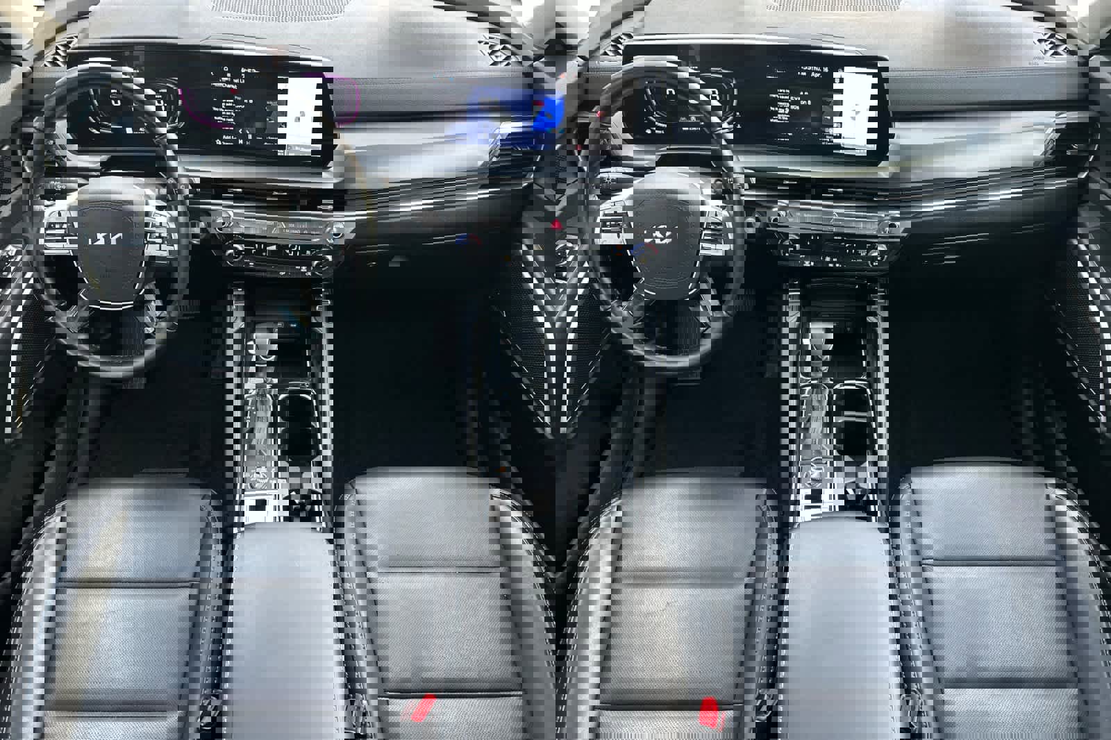 Used 2025 Kia Telluride S image 3