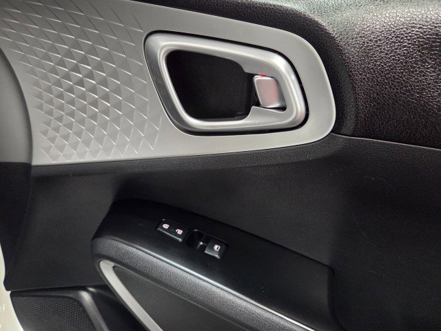 Used 2020 Kia Soul X-Line image 36