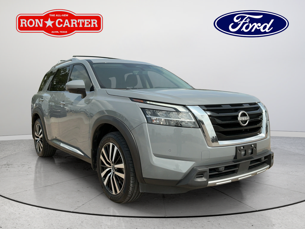 Used 2024 Nissan Pathfinder Platinum FWD image 1