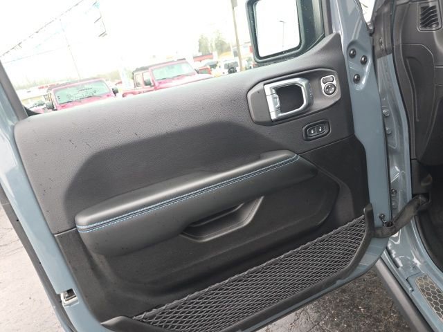 Used 2024 Jeep Wrangler Unlimited Rubicon 4xe w/ Capability Package image 17