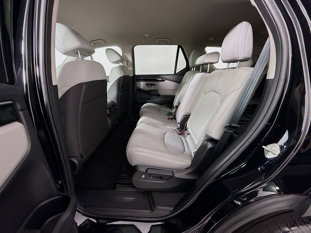 Certified 2023 Honda Pilot LX image 20