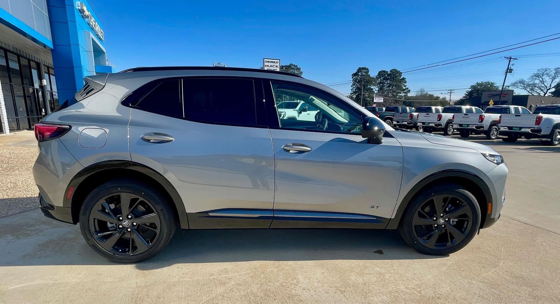 New 2025 Buick Envision Sport Touring AWD/4WD image 2