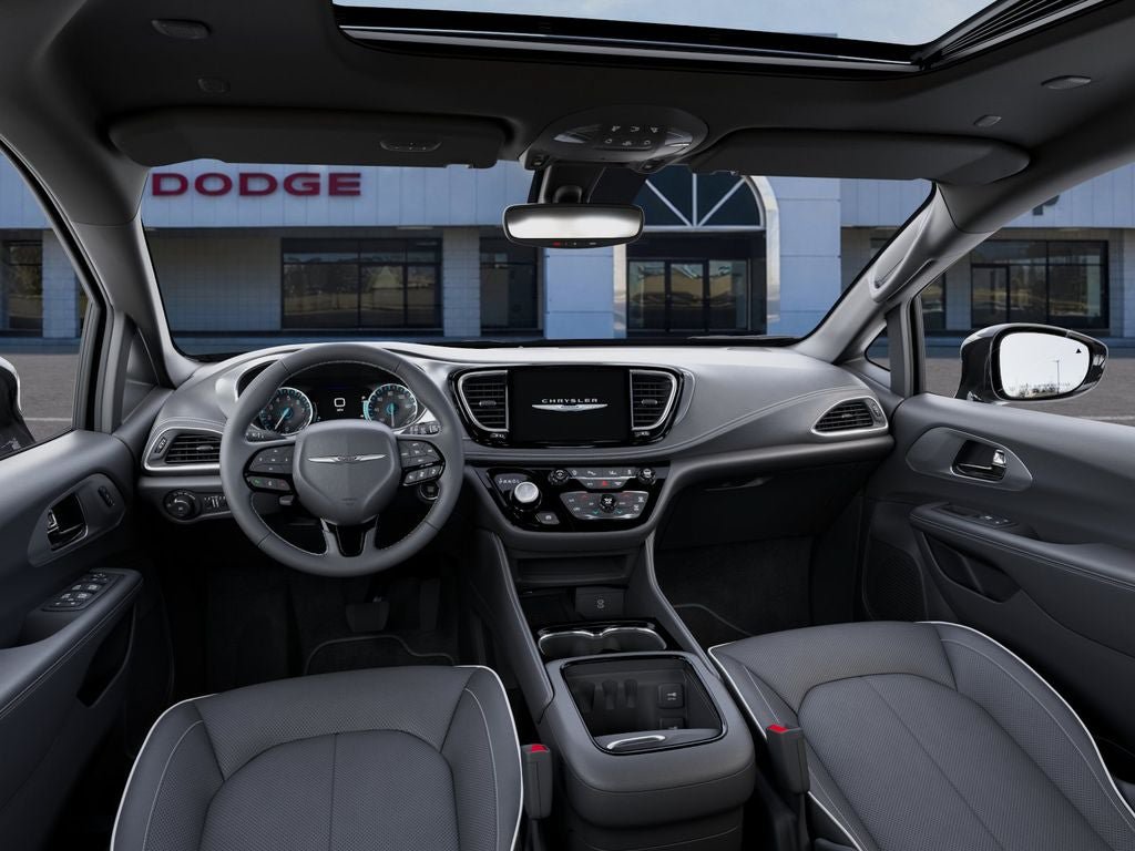 New 2026 Chrysler Pacifica Limited w/ S Appearance Package FWD image 14