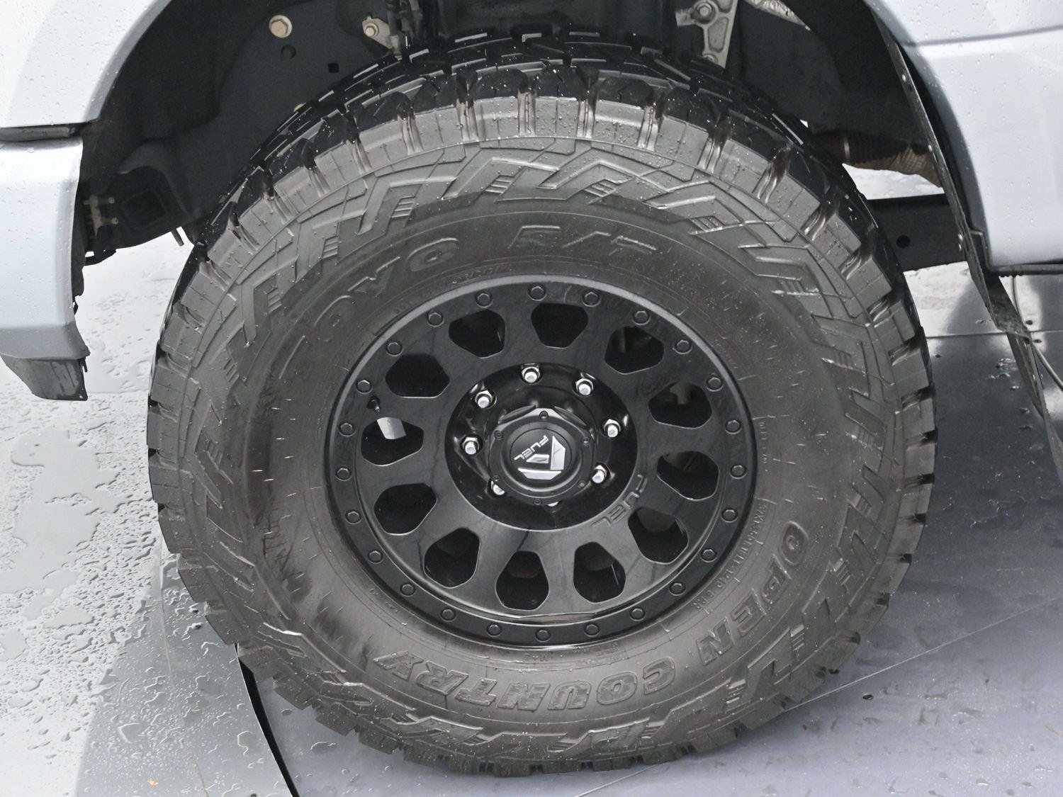 Used 2020 Ford F250 Lariat w/ Lariat Ultimate Package image 40