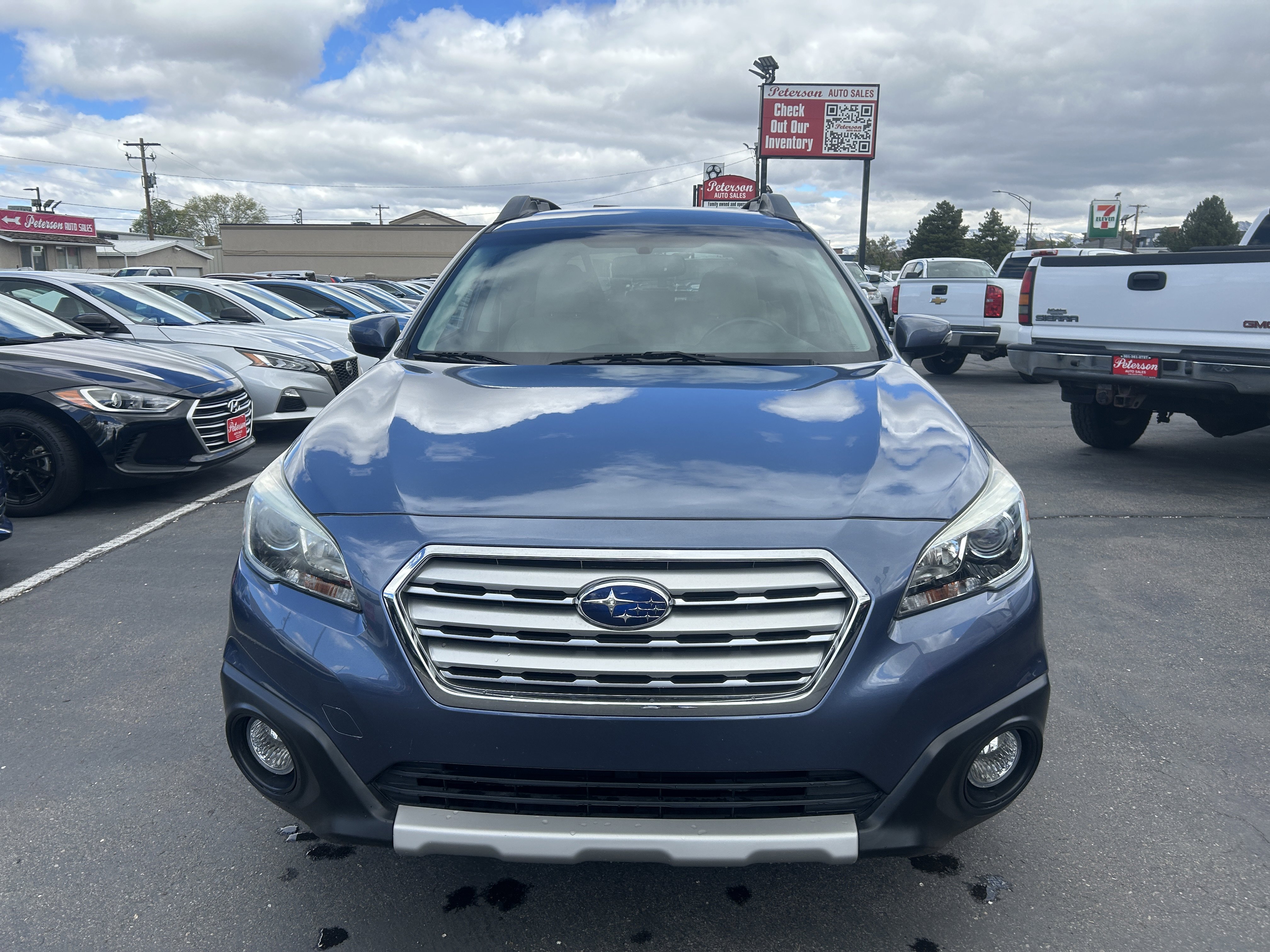 Used 2016 Subaru Outback 2.5i Limited w/ Popular Package #4 image 3