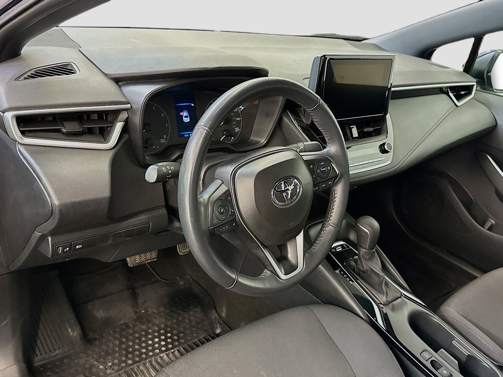 Used 2024 Toyota Corolla SE image 18